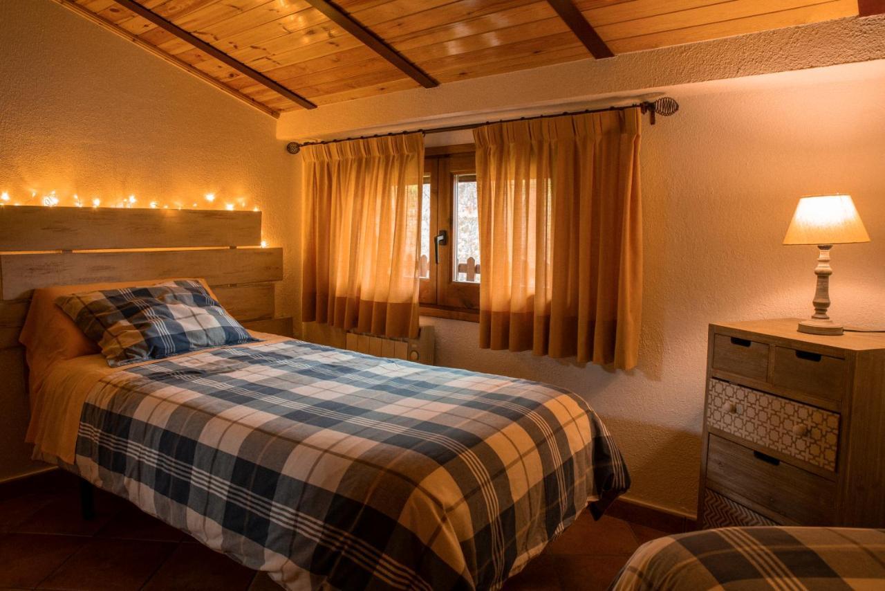 Apartament Cadi- Moixero Bagá Oda fotoğraf