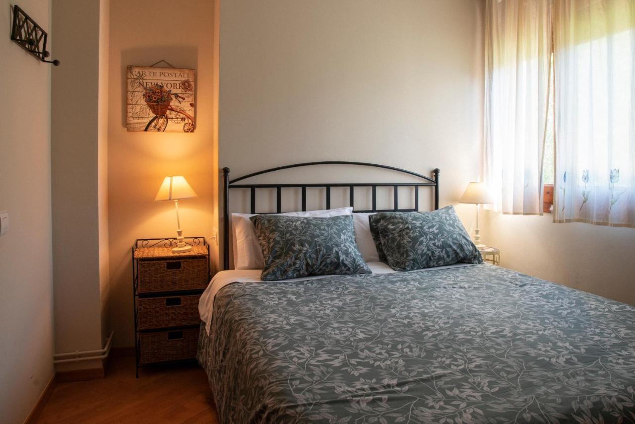 Apartament Cadi- Moixero Bagá Oda fotoğraf
